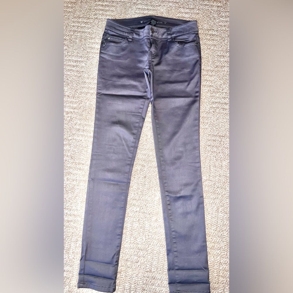BUNDLE 5 for $50 👗👚 👖 
Celebrity Pink Women's Skinny Jeans in grey sateen